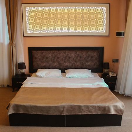 Twin Castle Boutique Hotel Baku Bagian luar foto