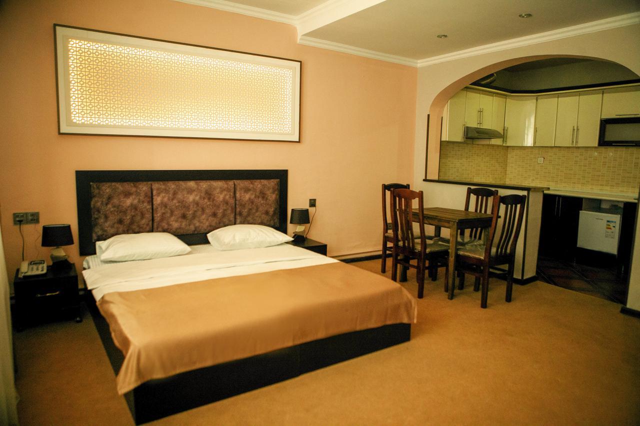Twin Castle Boutique Hotel Baku Bagian luar foto