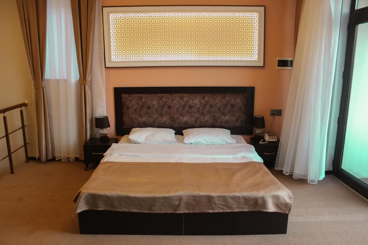 Twin Castle Boutique Hotel Baku Bagian luar foto