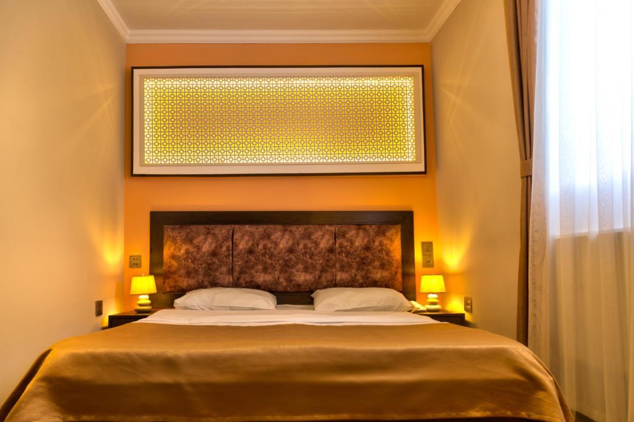 Twin Castle Boutique Hotel Baku Bagian luar foto